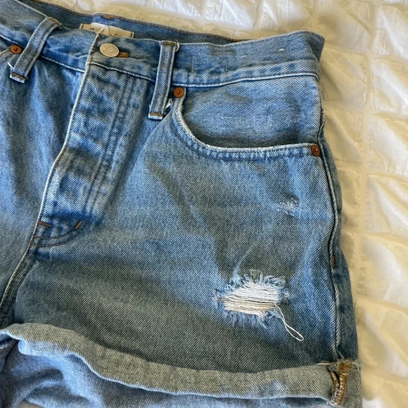 Madewell curvy relaxed denim shorts - Picture 2 of 10